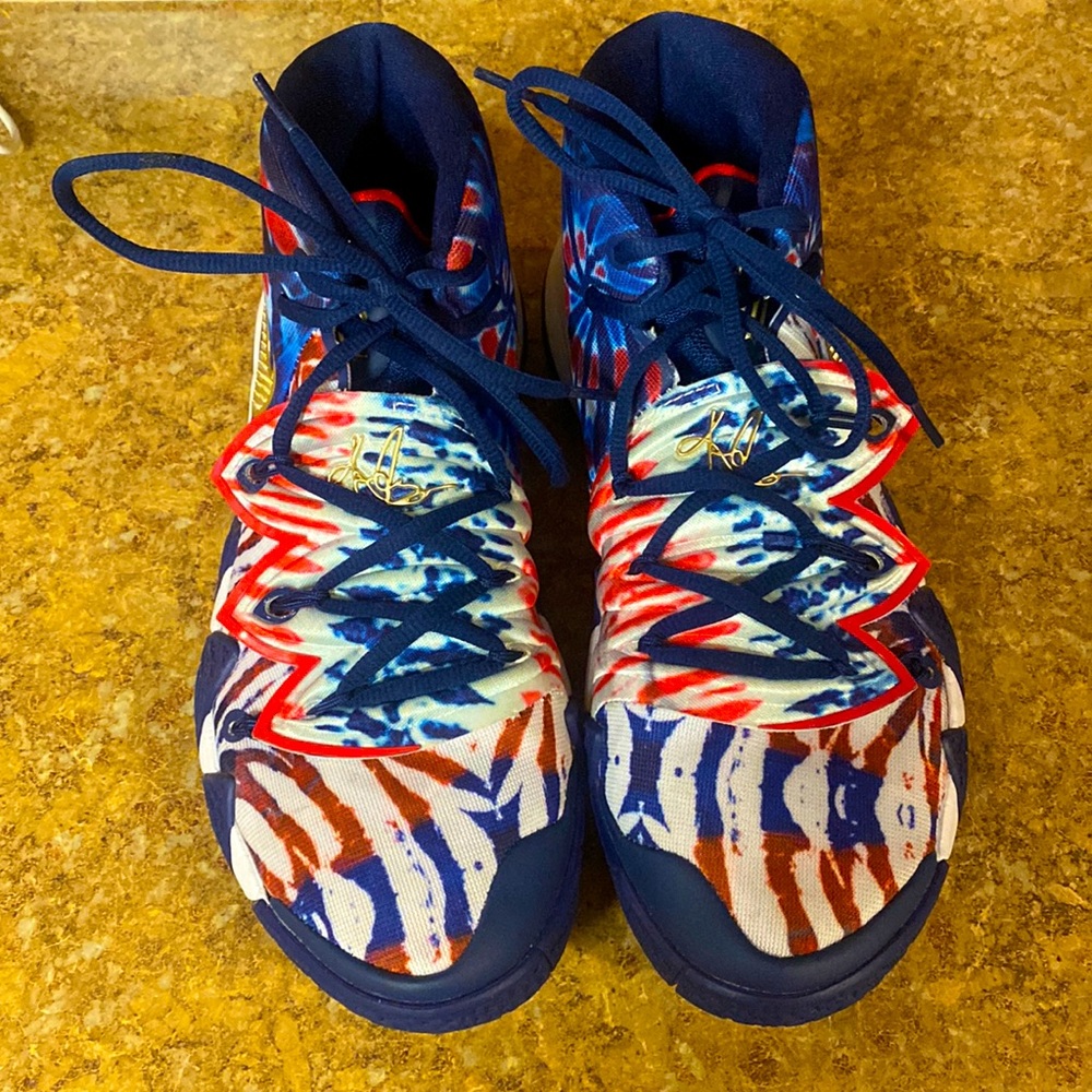 Nike Kybrid S2 Men’s size 9.0